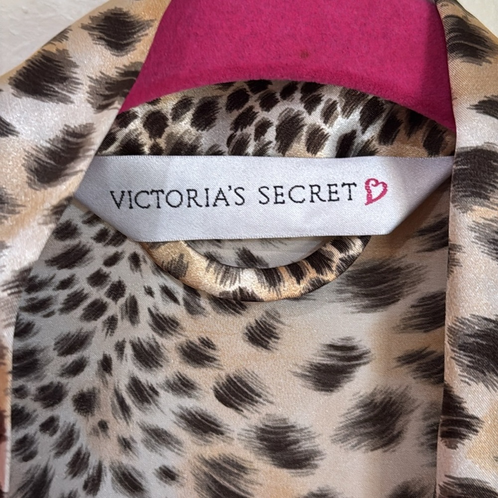 VICTORIA’S SECRET Leopard Robe Open No Belt - Picture 3 of 9